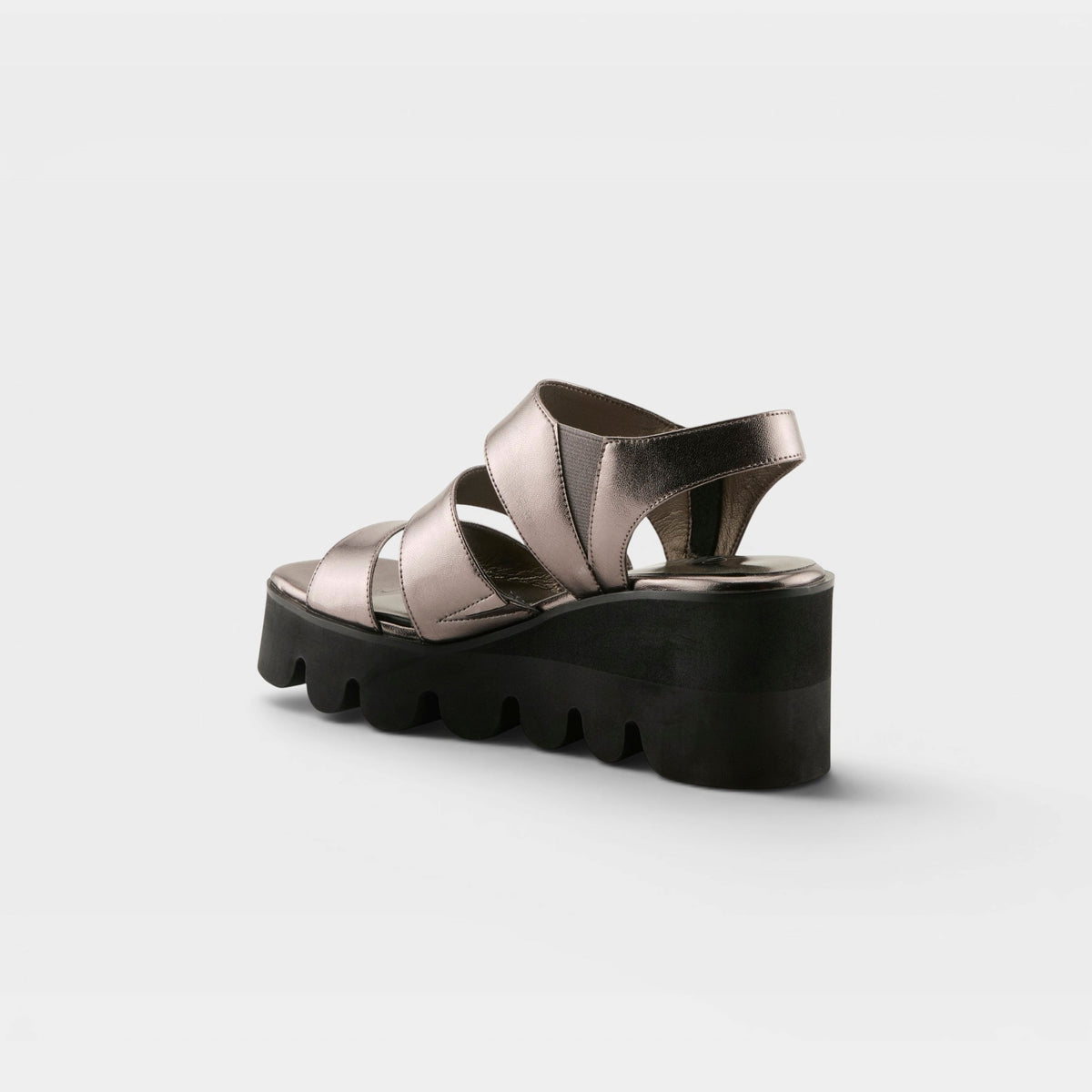 AZURA CORRIGATE SANDALS