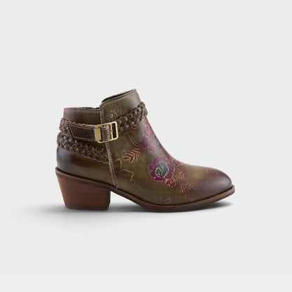 L'ARTISTE ACROSS BOOTS