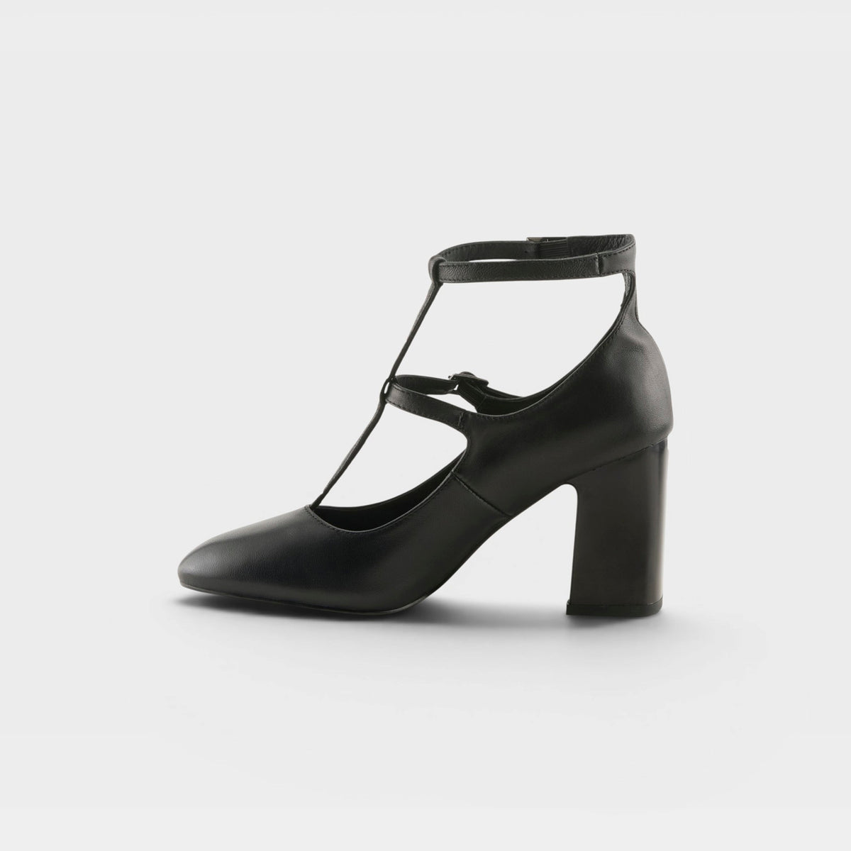 AZURA AGUILERA SHOES
