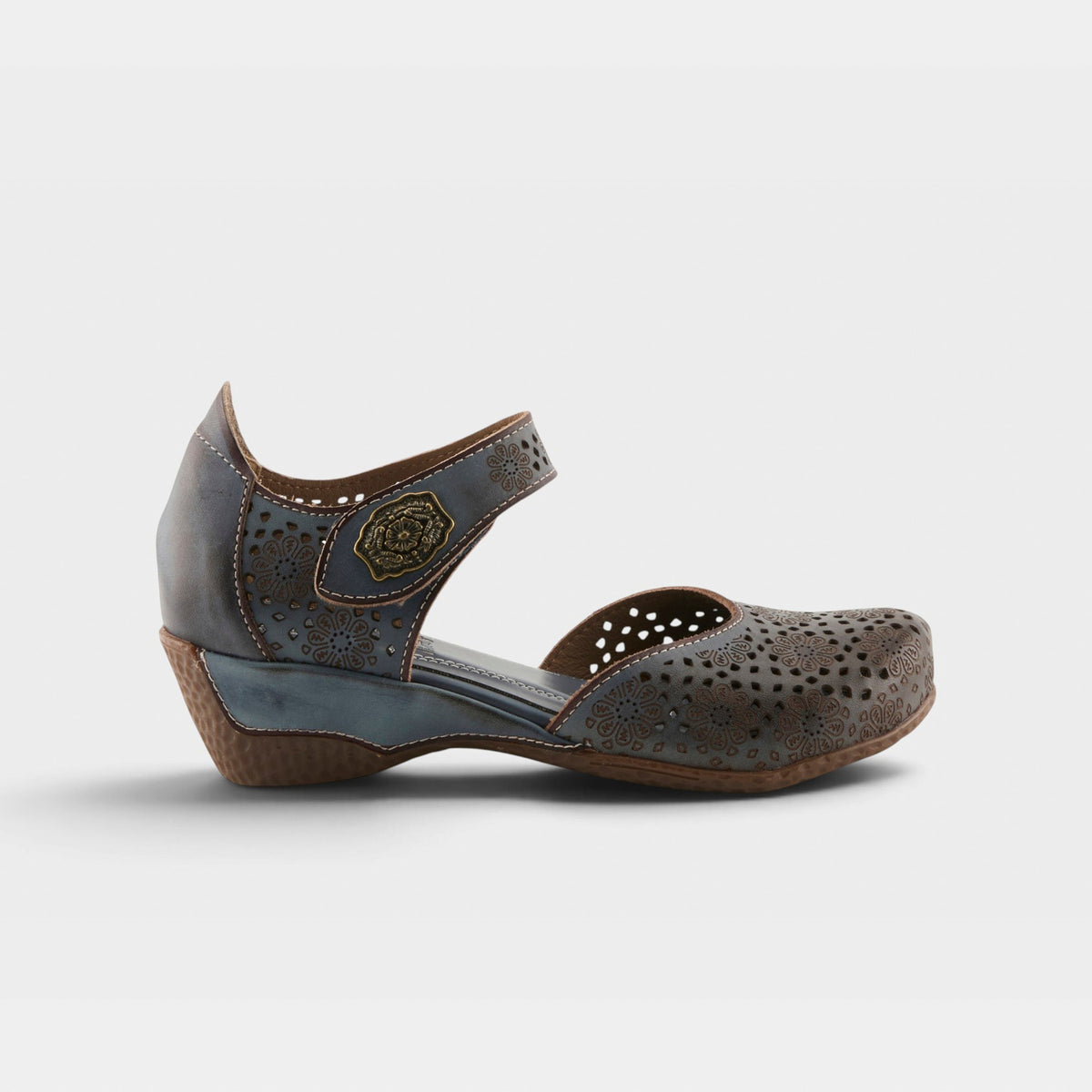 L'ARTISTE AMERICANA SHOES