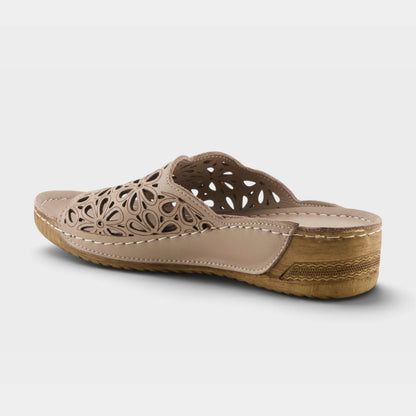 SPRING STEP BLOOMELLA SANDALS