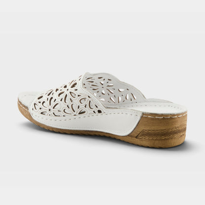 SPRING STEP BLOOMELLA SANDALS