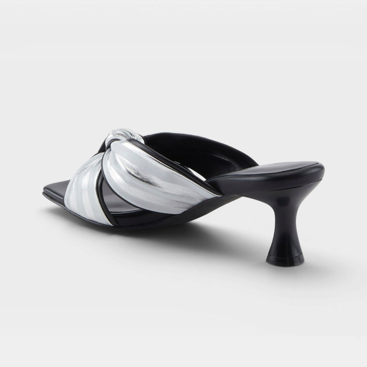 AZURA BOWLUXE SANDALS