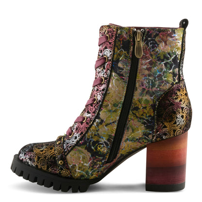 L'ARTISTE BUTOFCOURSE BOOTS