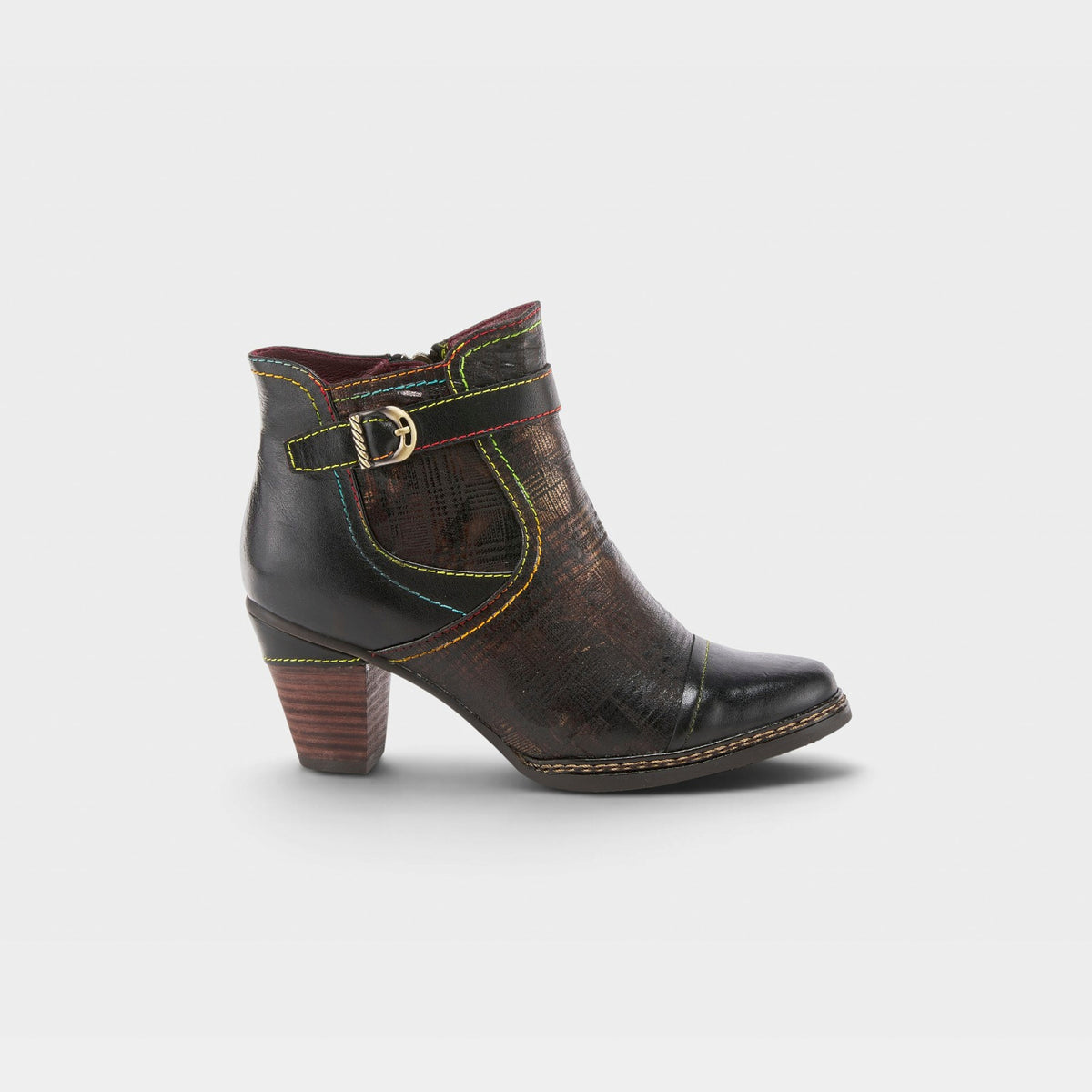 L'ARTISTE CAPTIVATE BOOTIES