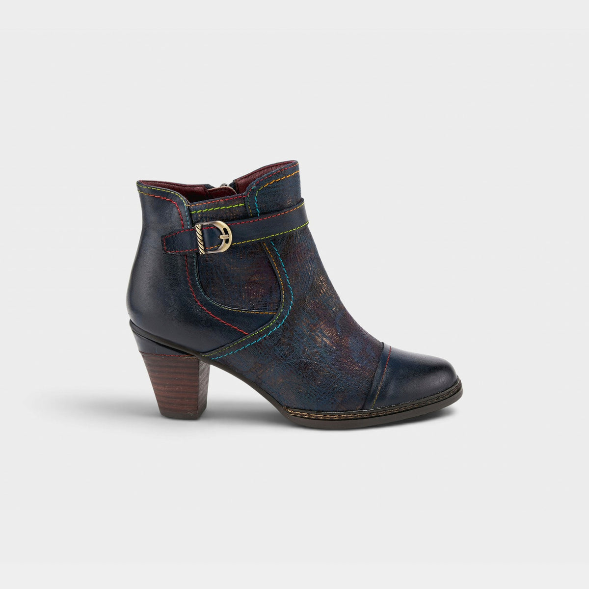 L'ARTISTE CAPTIVATE BOOTIES