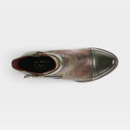 L'ARTISTE CAPTIVATE BOOTIES