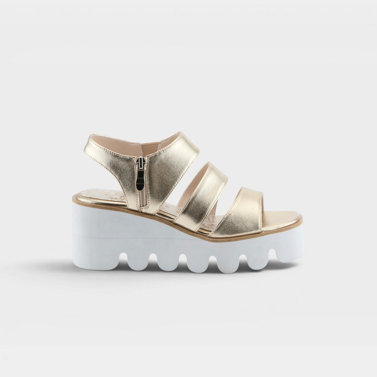 AZURA CORRIGATE SANDALS
