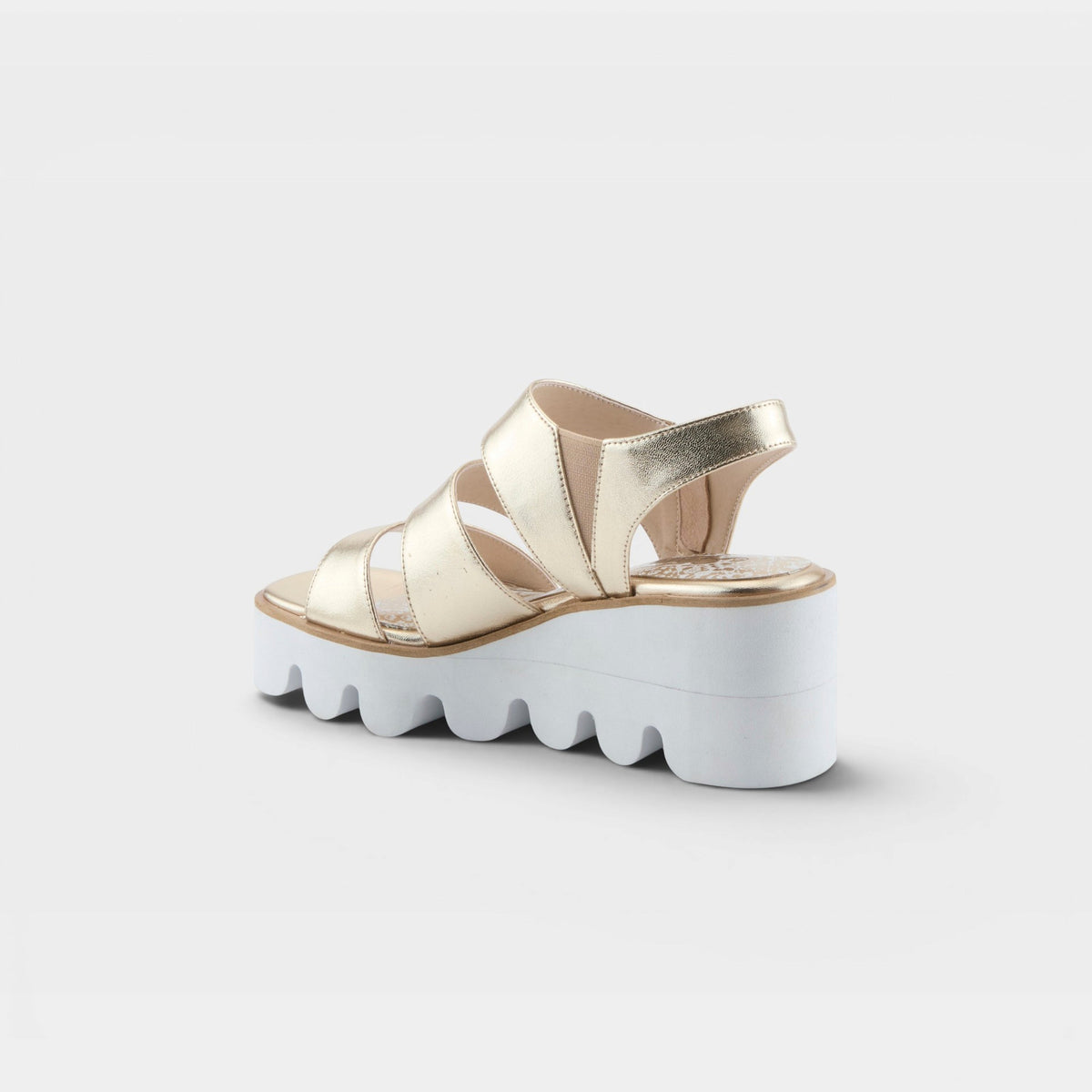 AZURA CORRIGATE SANDALS