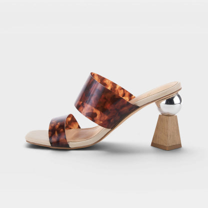 AZURA DASHING SANDALS