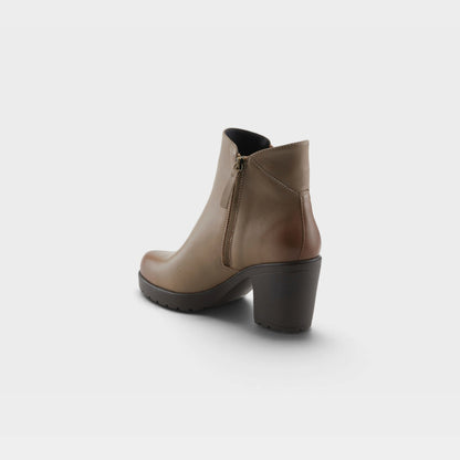 SPRING STEP DEALEY BOOTS