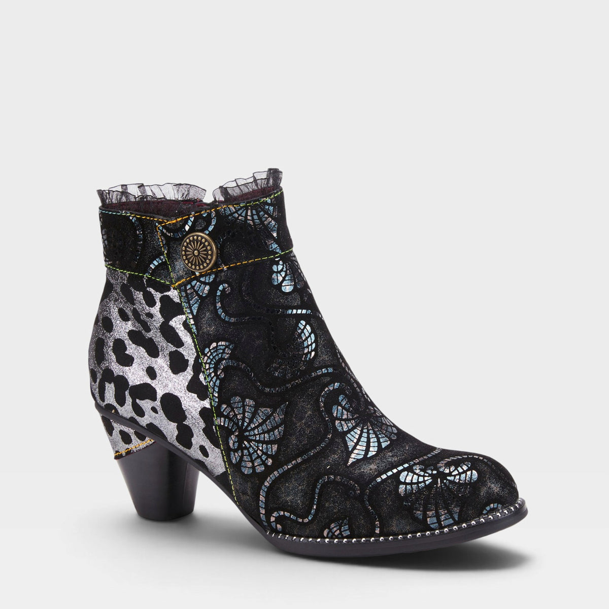 L'ARTISTE DESSA BOOTIE