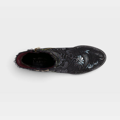 L'ARTISTE DESSA BOOTIE
