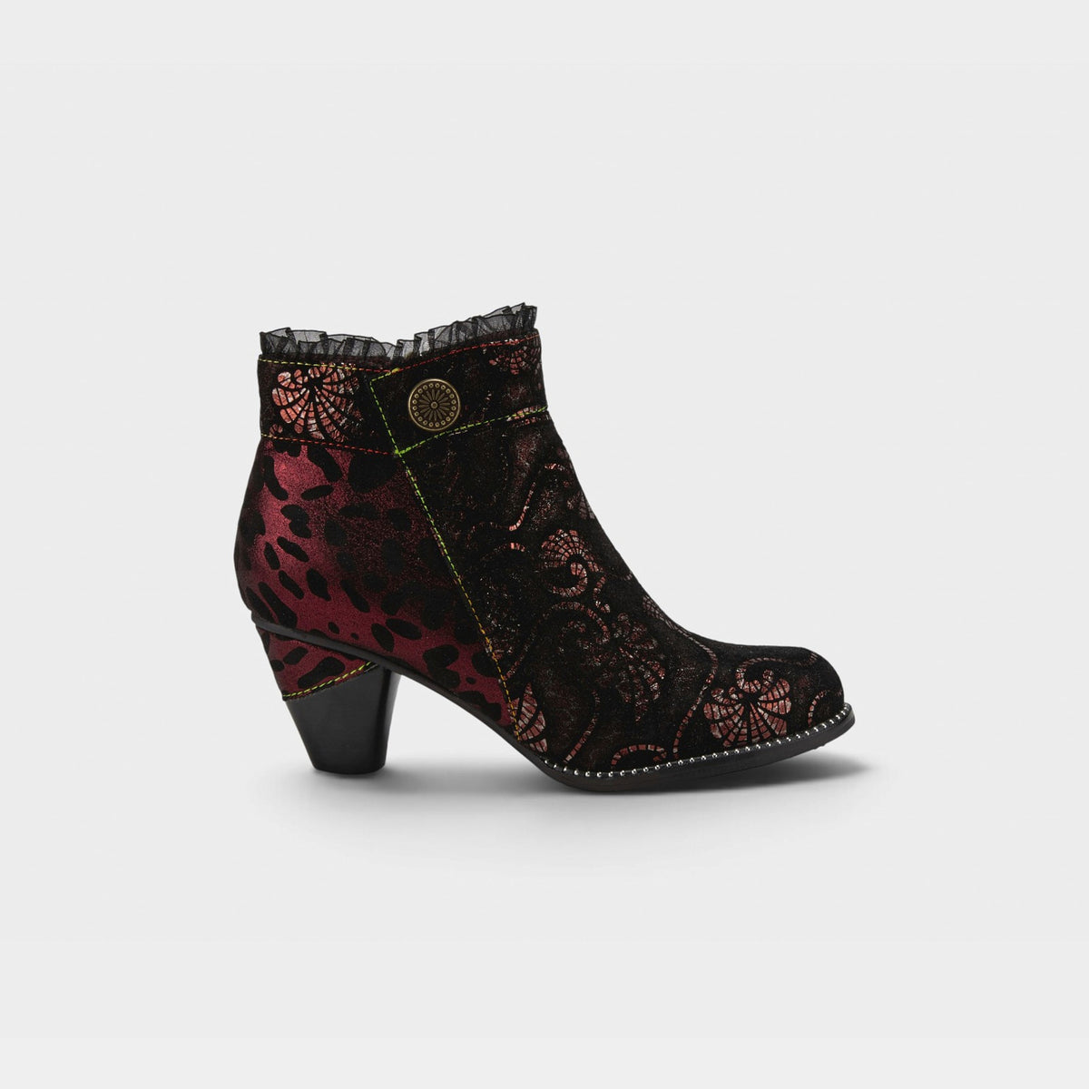 L'ARTISTE DESSA BOOTIE