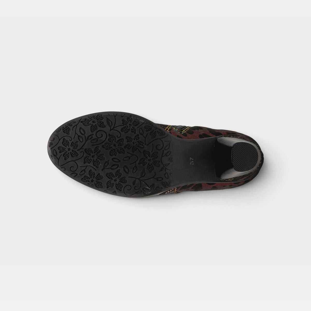 L'ARTISTE DESSA BOOTIE