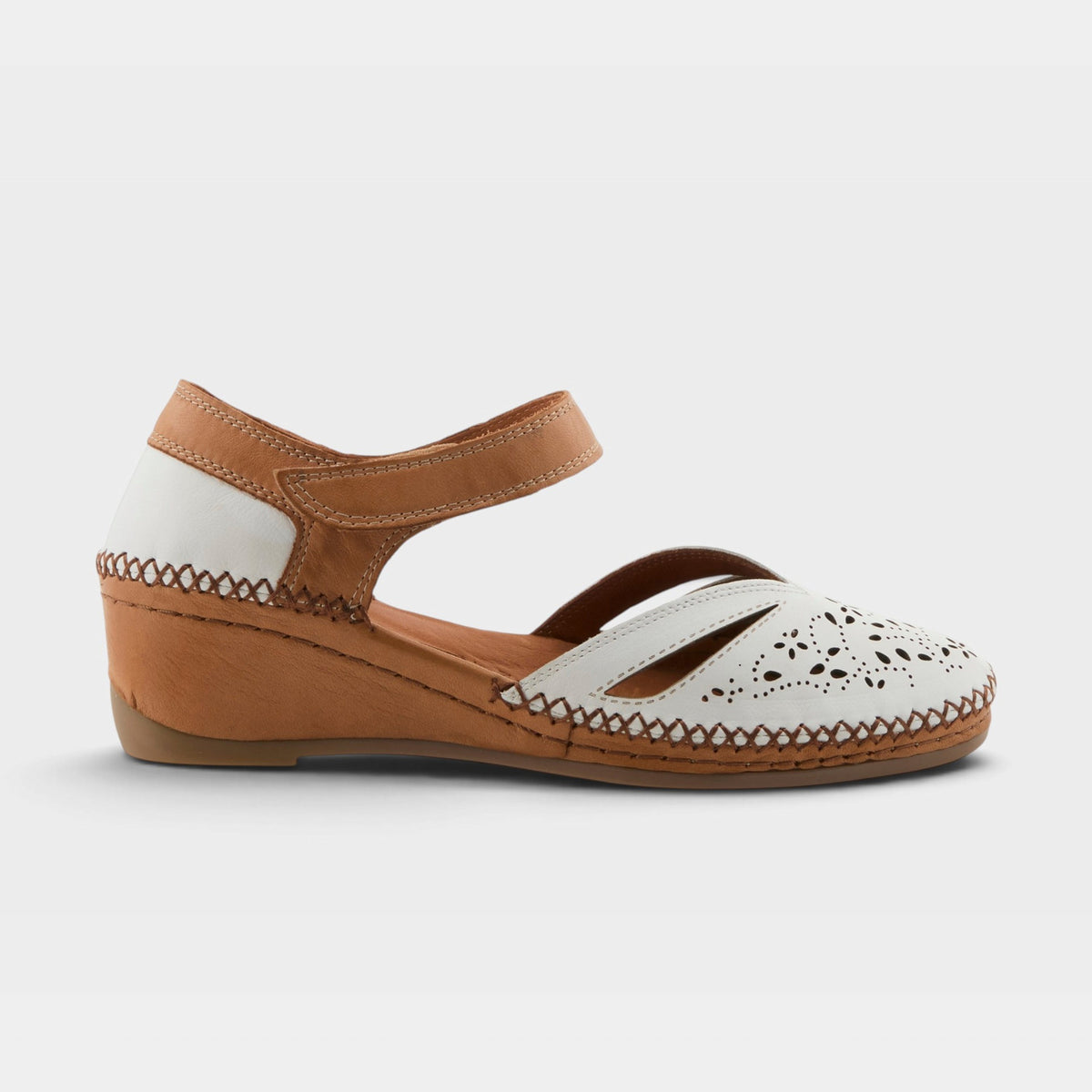 SPRING STEP EZLYN SANDALS