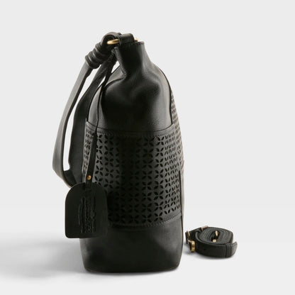 L'ARTISTE HB-SMOOCHIE HANDBAG