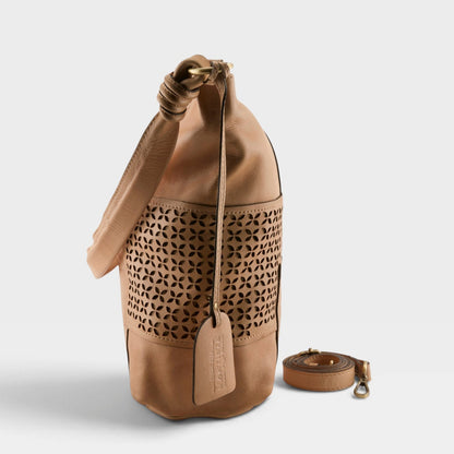 L'ARTISTE HB-SMOOCHIE HANDBAG