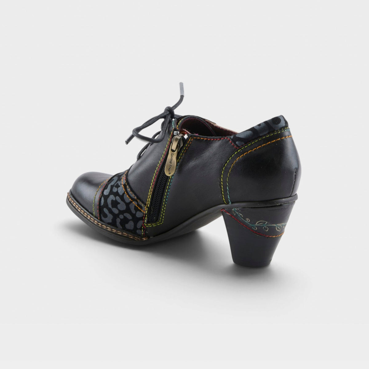 L'ARTISTE HUNTEERA SHOES