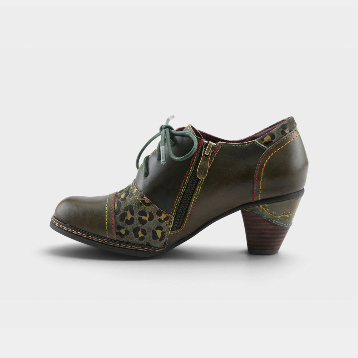 L'ARTISTE HUNTEERA SHOES