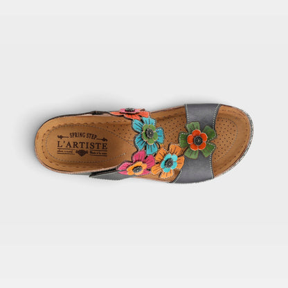 L'ARTISTE IZNA SLIDE SANDALS