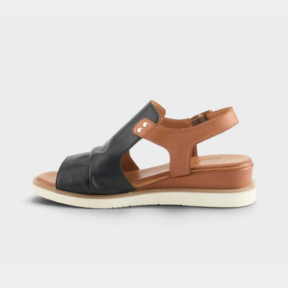 SPRING STEP LOCALS SANDALS