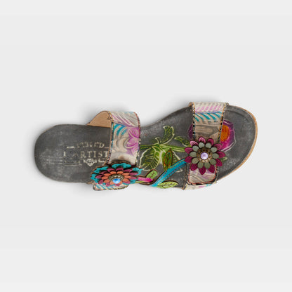 L'ARTISTE MOAI SANDALS