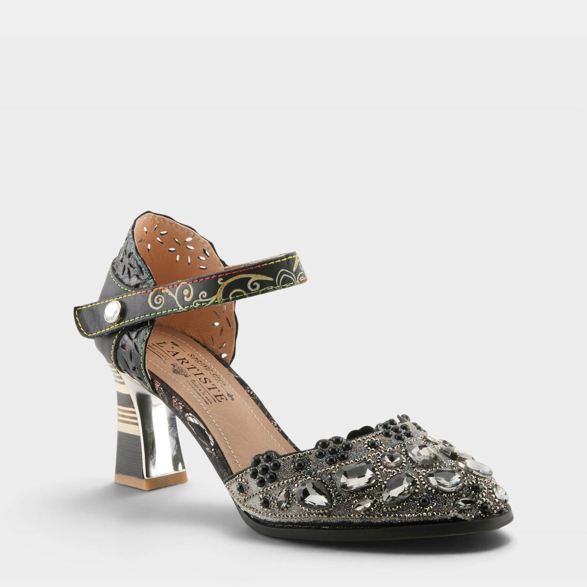 L'ARTISTE QUEENLATIFAH SHOES