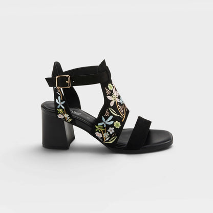 AZURA ROMANTIC SANDALS