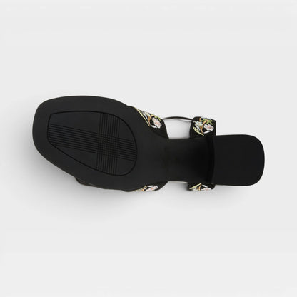 AZURA ROMANTIC SANDALS
