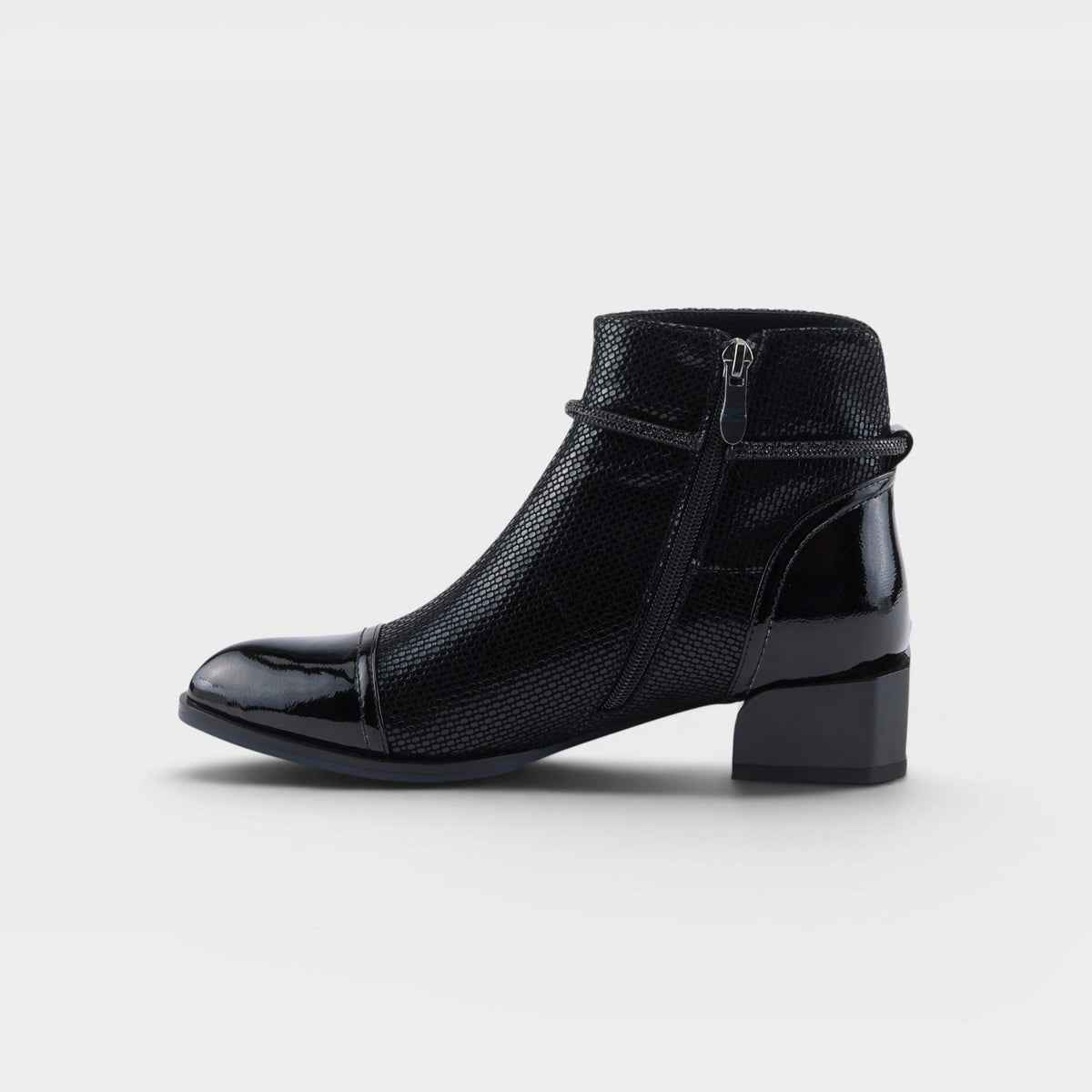 AZURA SHELBI BOOTS