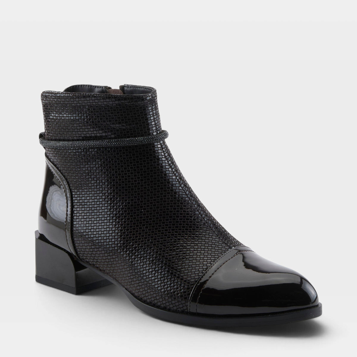 AZURA SHELBI BOOTS