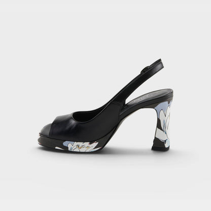 AZURA STATURE SANDALS