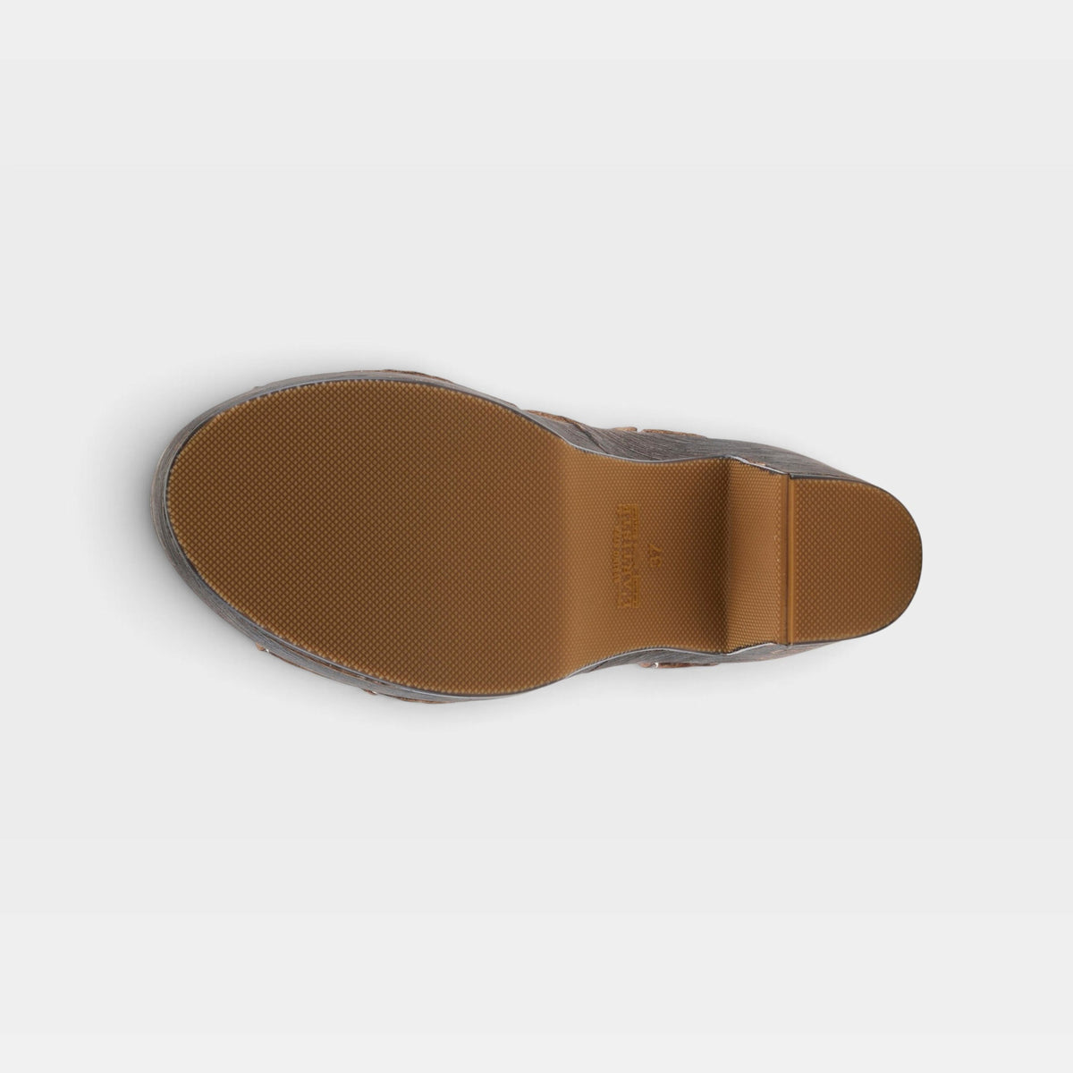 L'ARTISTE UPPERBUCK SANDALS