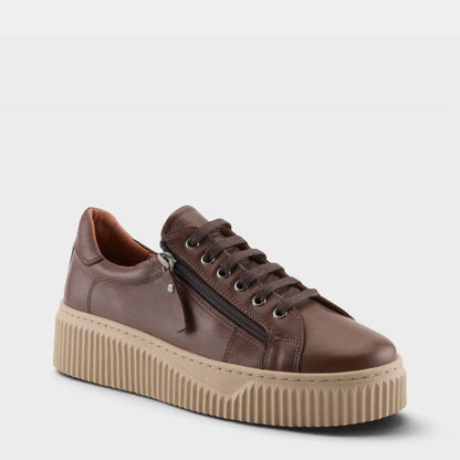 SPRING STEP VIBE SNEAKERS