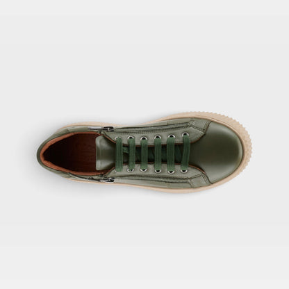 SPRING STEP VIBE SNEAKERS
