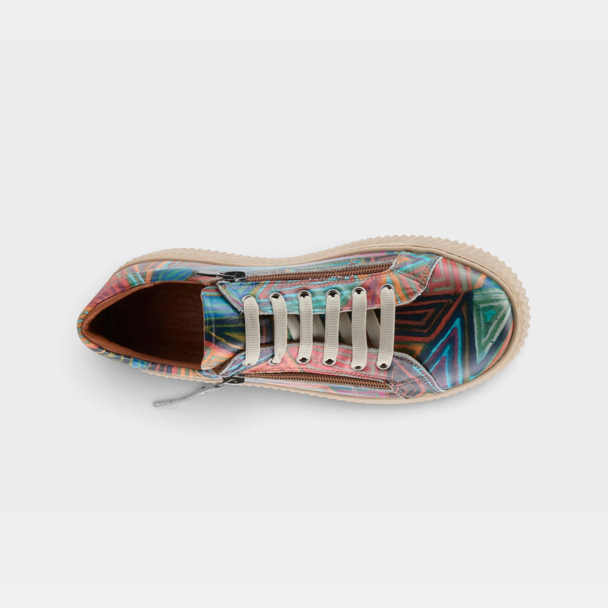 SPRING STEP VIBE SNEAKERS