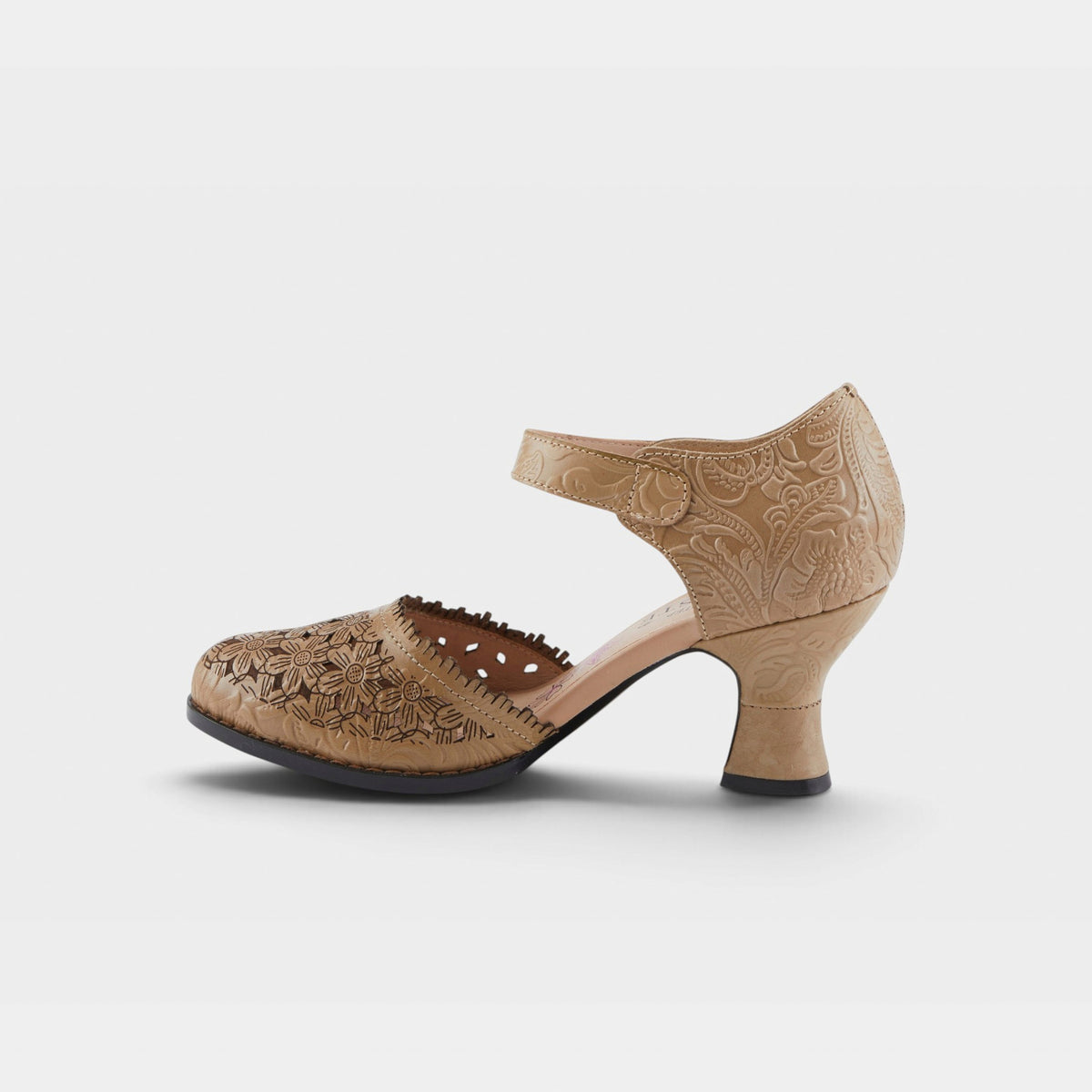 L'ARTISTE VISIONARY ANKLE STRAP SHOE
