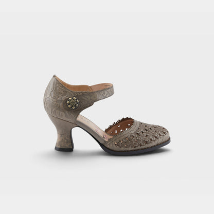 L'ARTISTE VISIONARY ANKLE STRAP SHOE